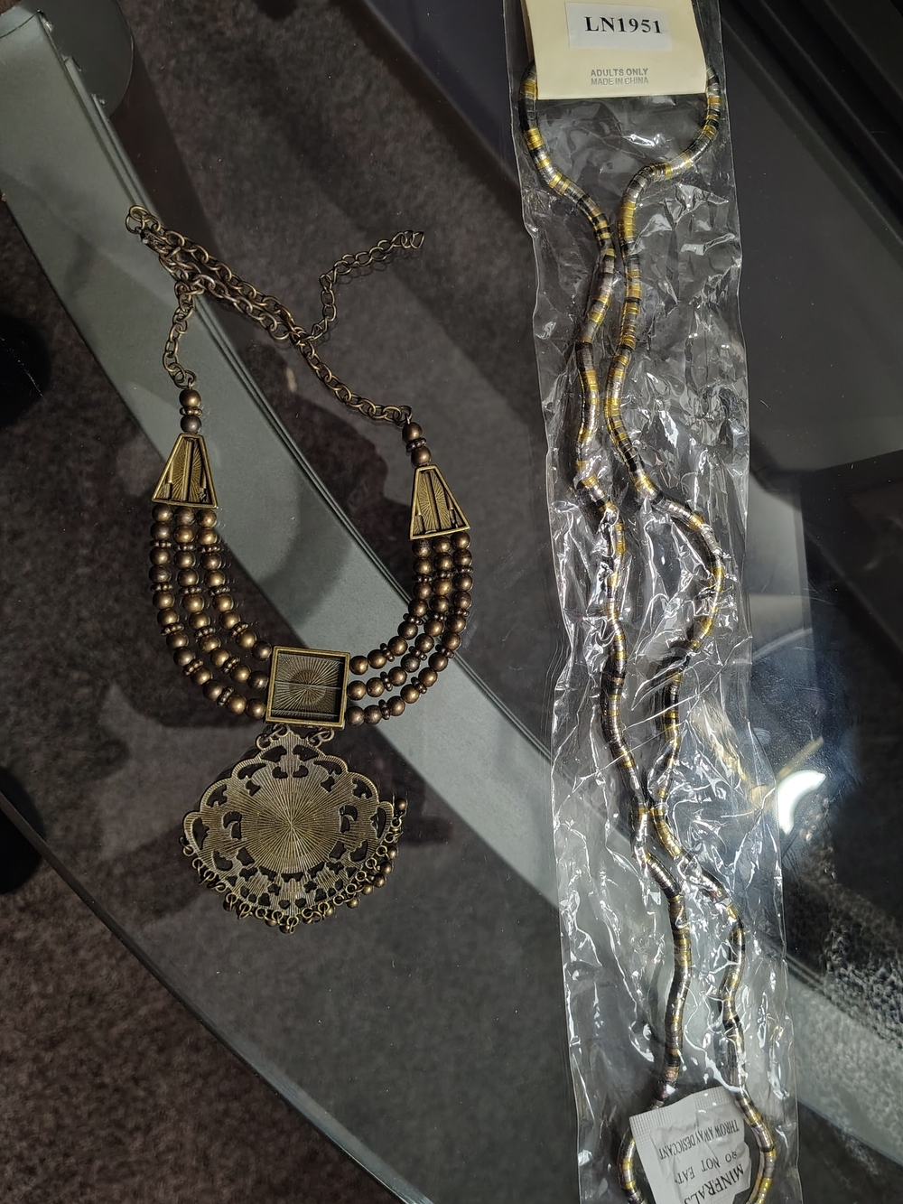 2 Necklaces - Picture 2 of 2
